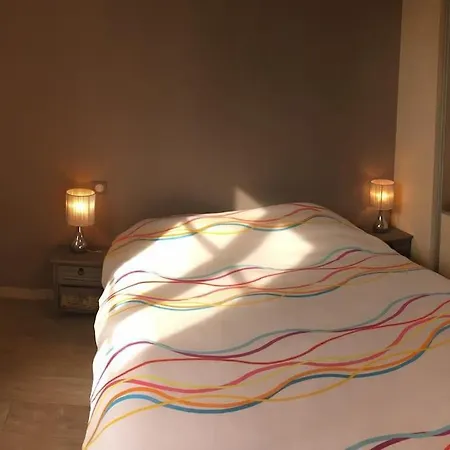 Appartement T3 De Charme Idealement Situe